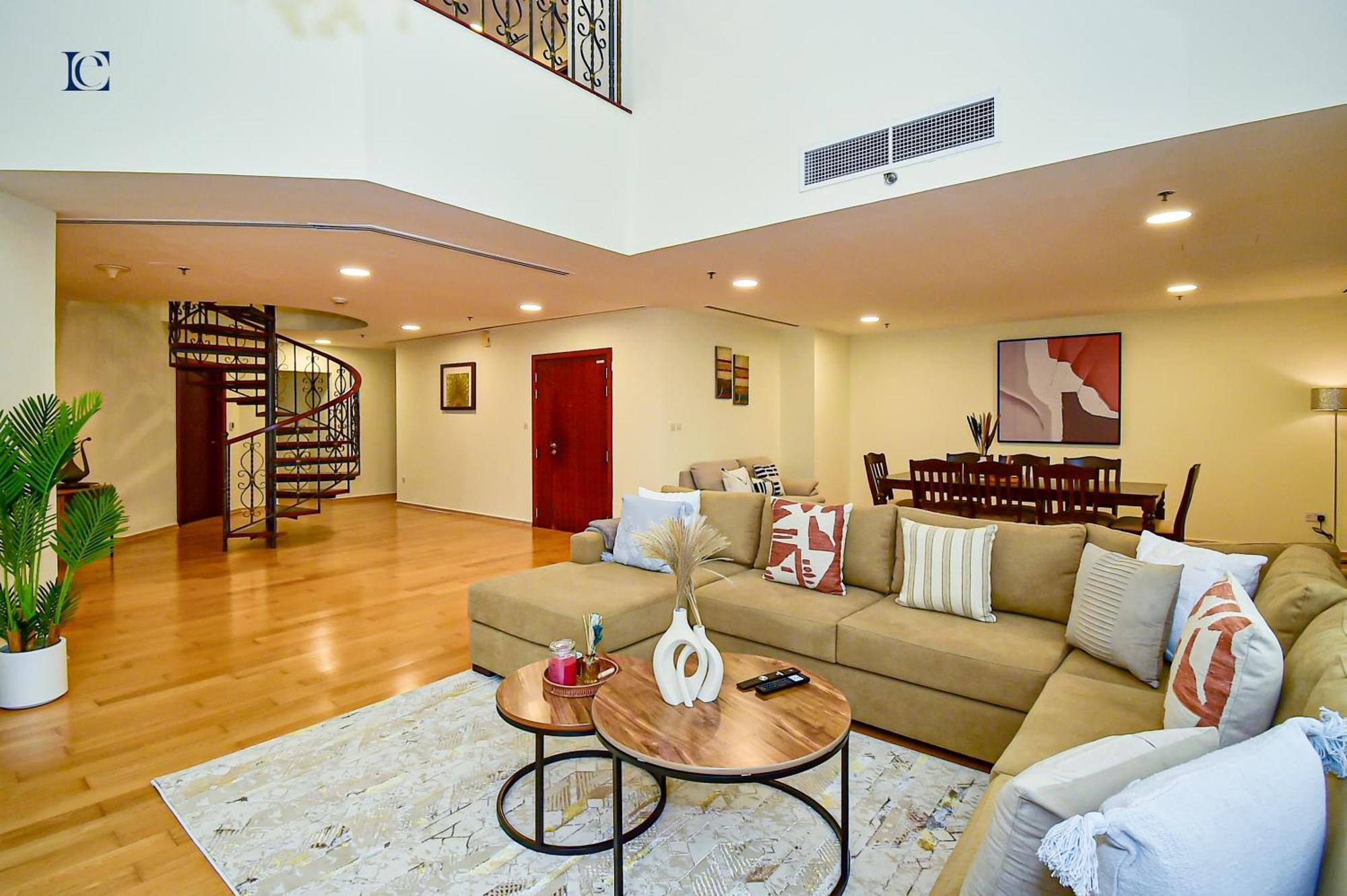 Luxury Escapes - Amazing Sea View - 4 Bedrooms With Maids In Jbr *